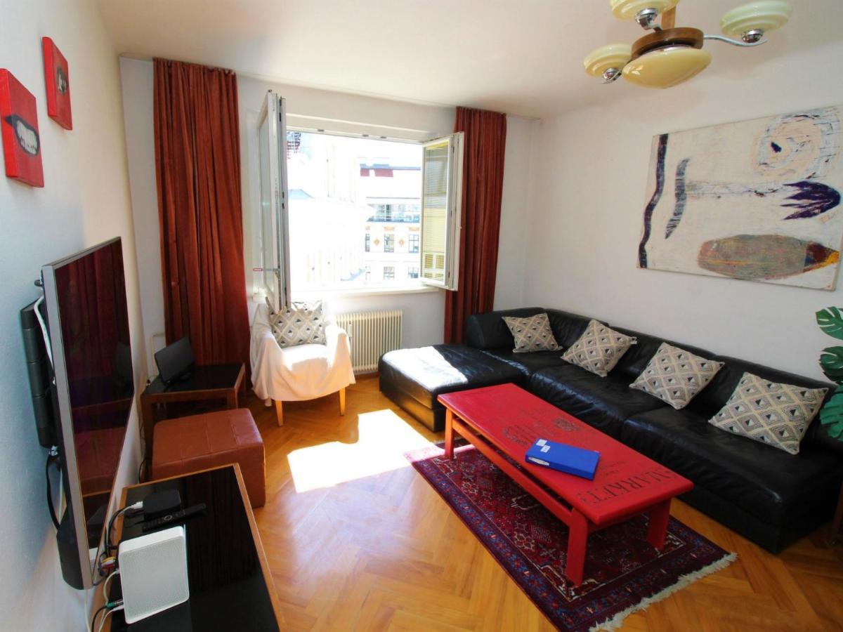 Apartment Opera By Interhome Виена Екстериор снимка