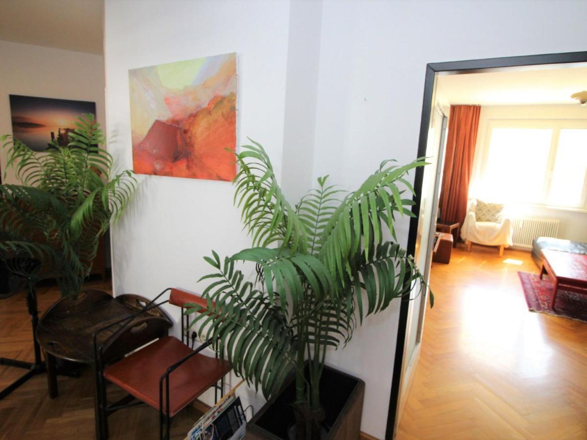 Apartment Opera By Interhome Виена Екстериор снимка